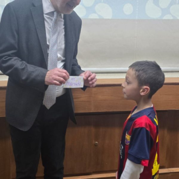 re_20250318120423-6512bd43d9caa6e02c990b0a82652dca