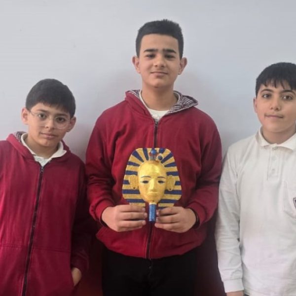 re_20250409053622-8f14e45fceea167a5a36dedd4bea2543