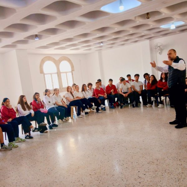 re_20250411052145-45c48cce2e2d7fbdea1afc51c7c6ad26