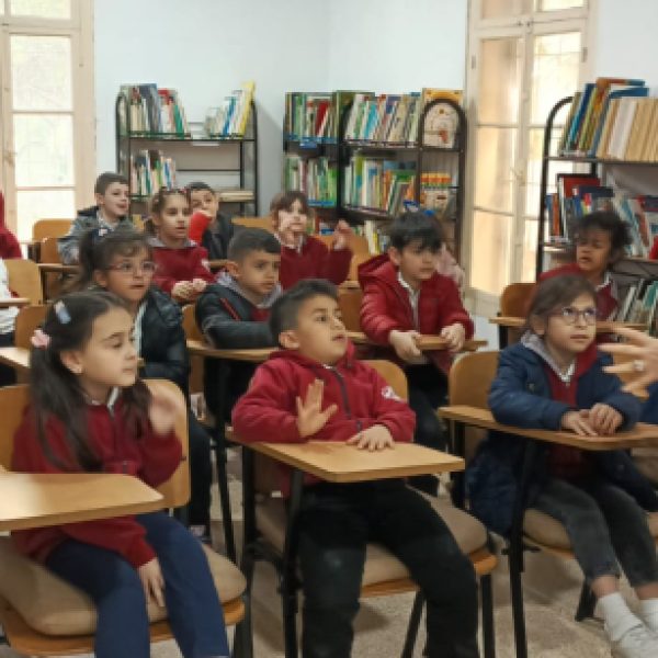 re_20250415093353-45c48cce2e2d7fbdea1afc51c7c6ad26