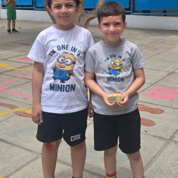 re_20250610112000-a87ff679a2f3e71d9181a67b7542122c